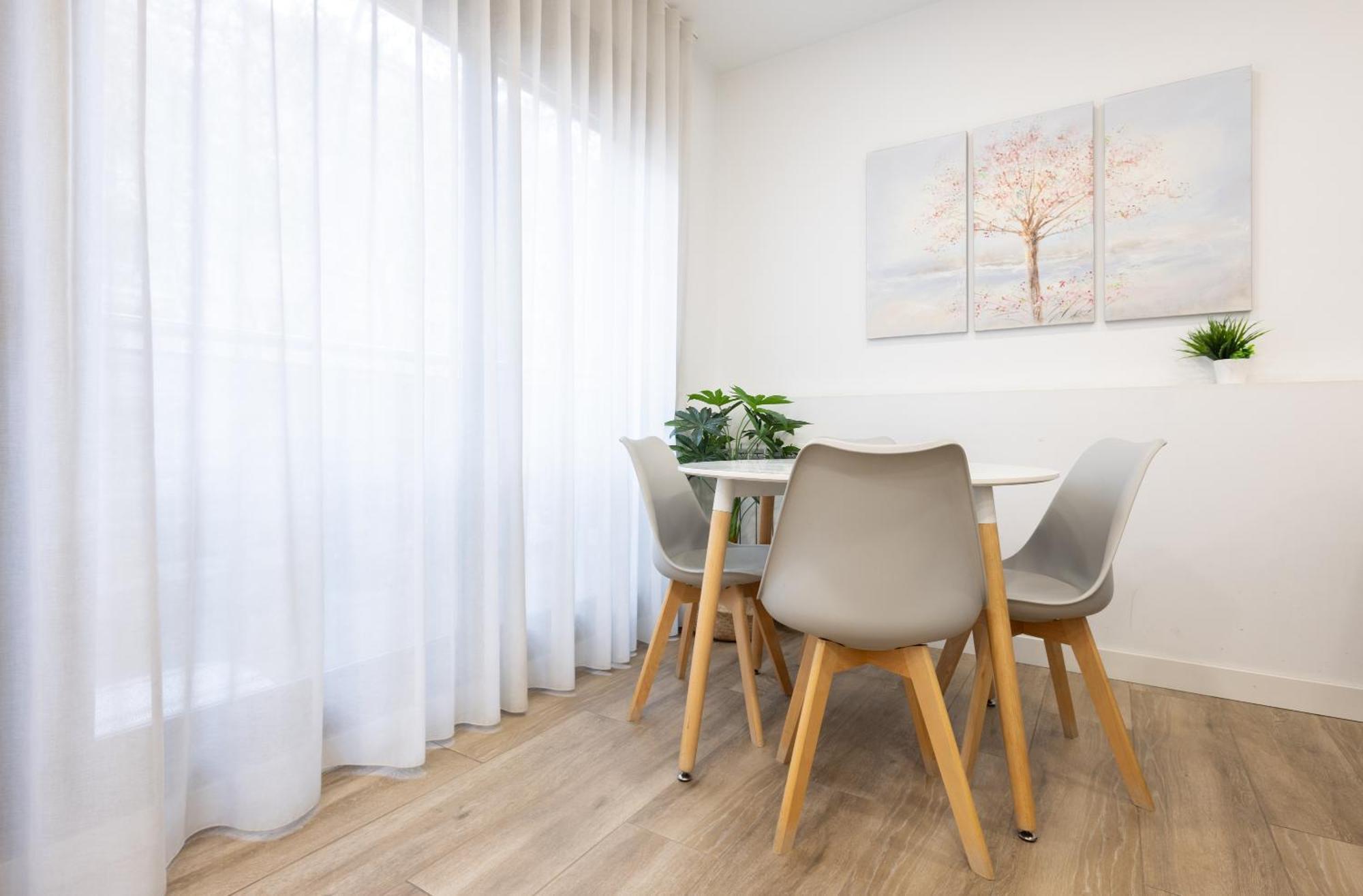 Stay U-Nique Apartments Fabra I Puig Barcelona Ngoại thất bức ảnh