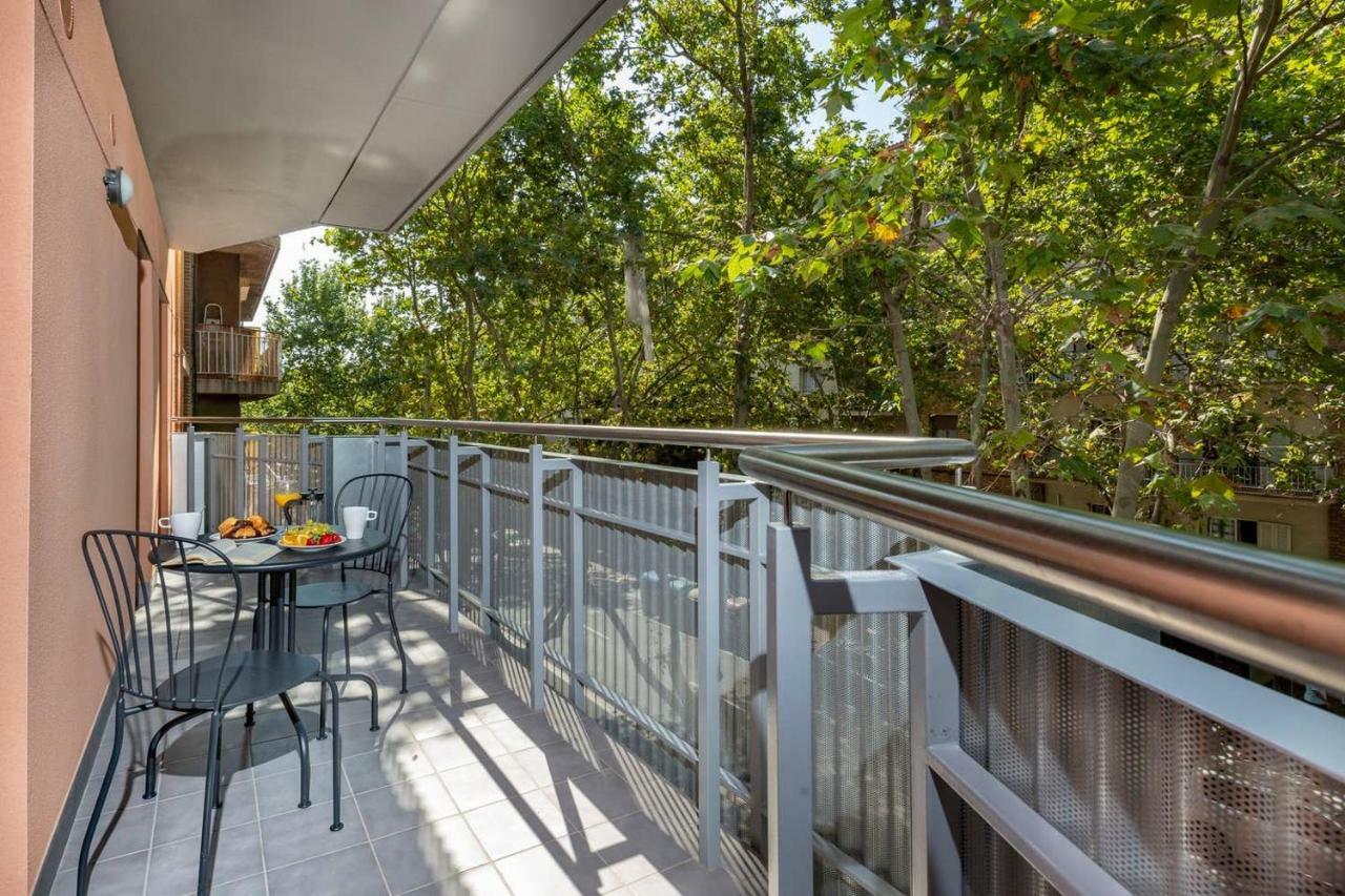 Stay U-Nique Apartments Fabra I Puig Barcelona Ngoại thất bức ảnh