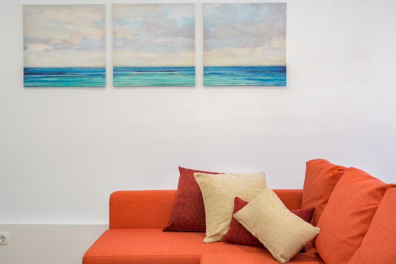 Stay U-Nique Apartments Fabra I Puig Barcelona Ngoại thất bức ảnh